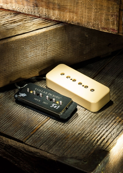 LOLLAR 10-301-1411 P-90 SOAPBAR 50'S WIND NECK - BLACK ($115 USD)