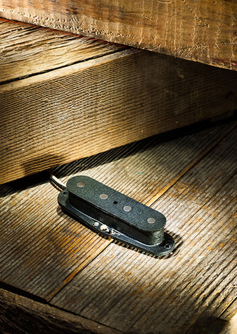 LOLLAR 10-502-11 ORIGINAL P-BASS 4-STRING PICKUP ($110 USD)