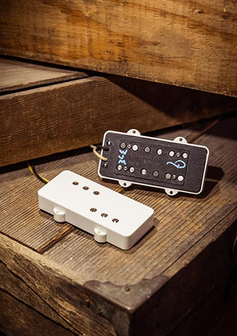LOLLAR 10-403-41-12 REGAL FOR JAZZMASTER PICKUP/NECK/WHITE ($225 USD)